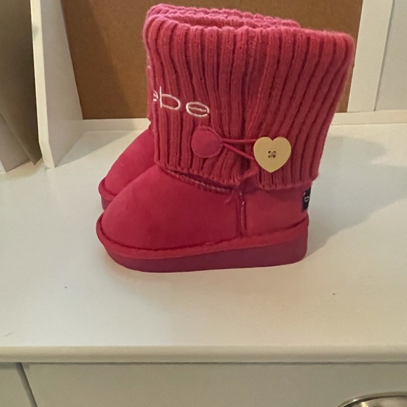 Pink kids BEBE boots with light up soles.  Size 9 - Picture 6 of 9